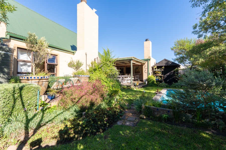 4 Bedroom Property for Sale in Bettys Bay Western Cape